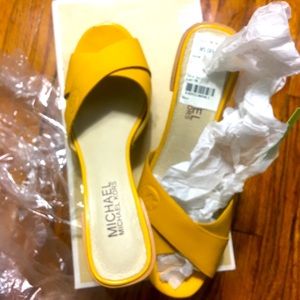 Michael kors slippers